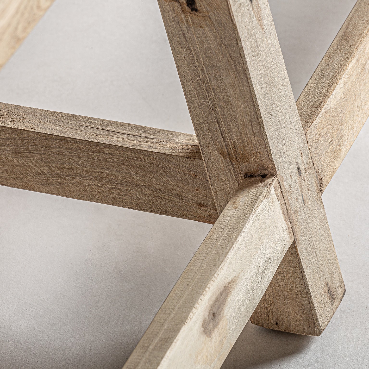 VOUXELL BENCH